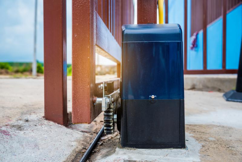 L'entretien des portes automatiques, conseils pratiques pour prolonger leur durée de vie