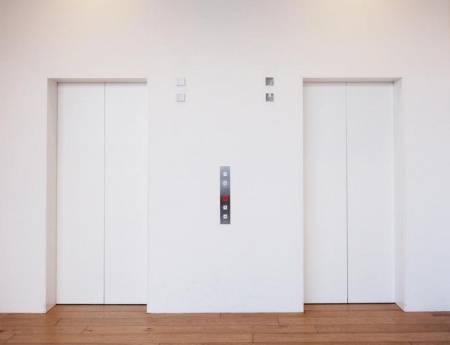 Comment choisir un ascenseur adapt&eacute; aux besoins de votre entreprise ?
